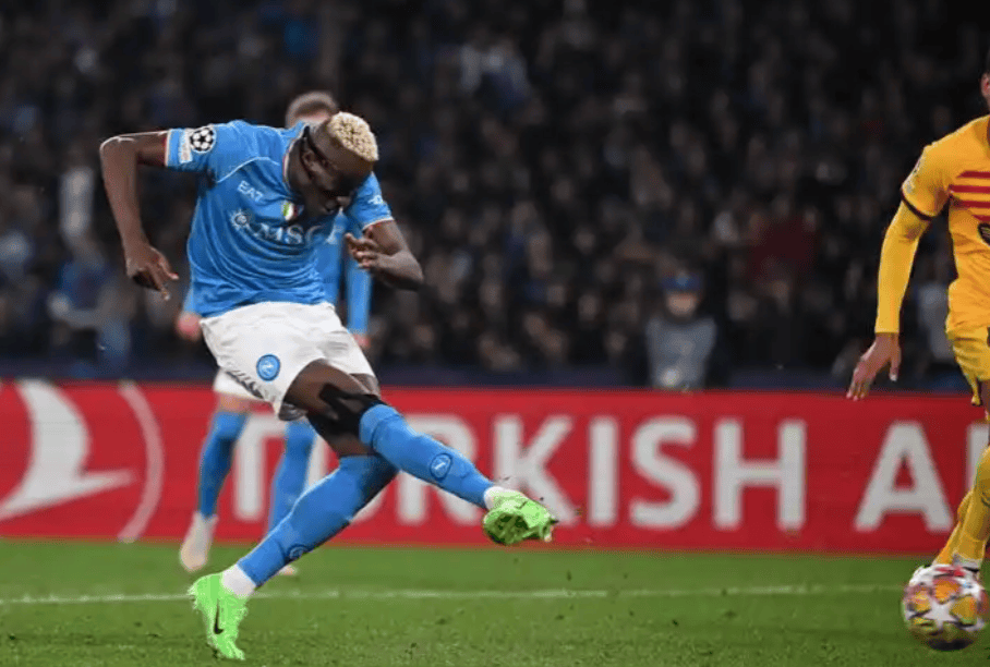 开云移动端-包含赛地聚焦——葡超加时末段热度飙升，那不勒斯远射贴柱，媒体盛赞，训练强度明显提升的词条